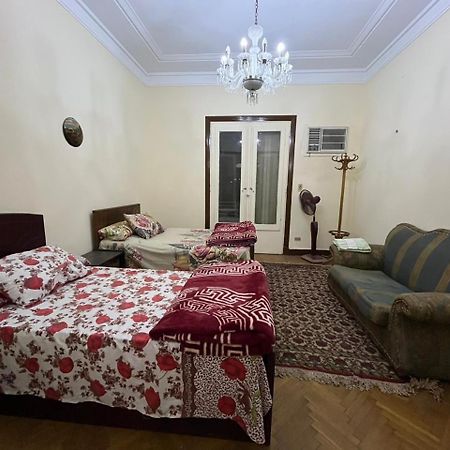 Beautiful Apartment In The Heart Of Kairo Exteriör bild