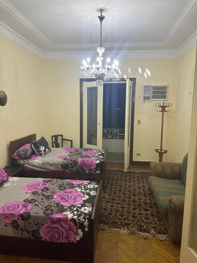Beautiful Apartment In The Heart Of Kairo Exteriör bild