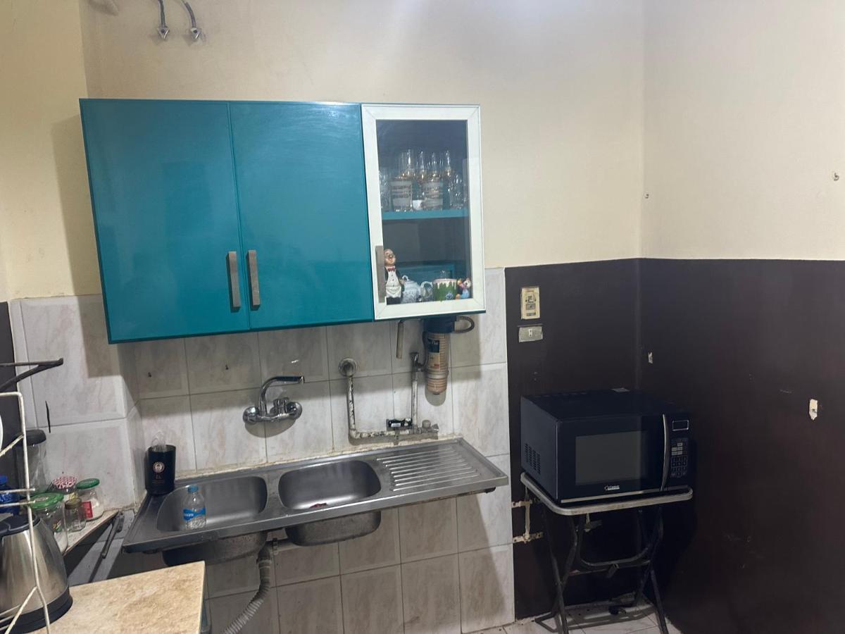 Beautiful Apartment In The Heart Of Kairo Exteriör bild