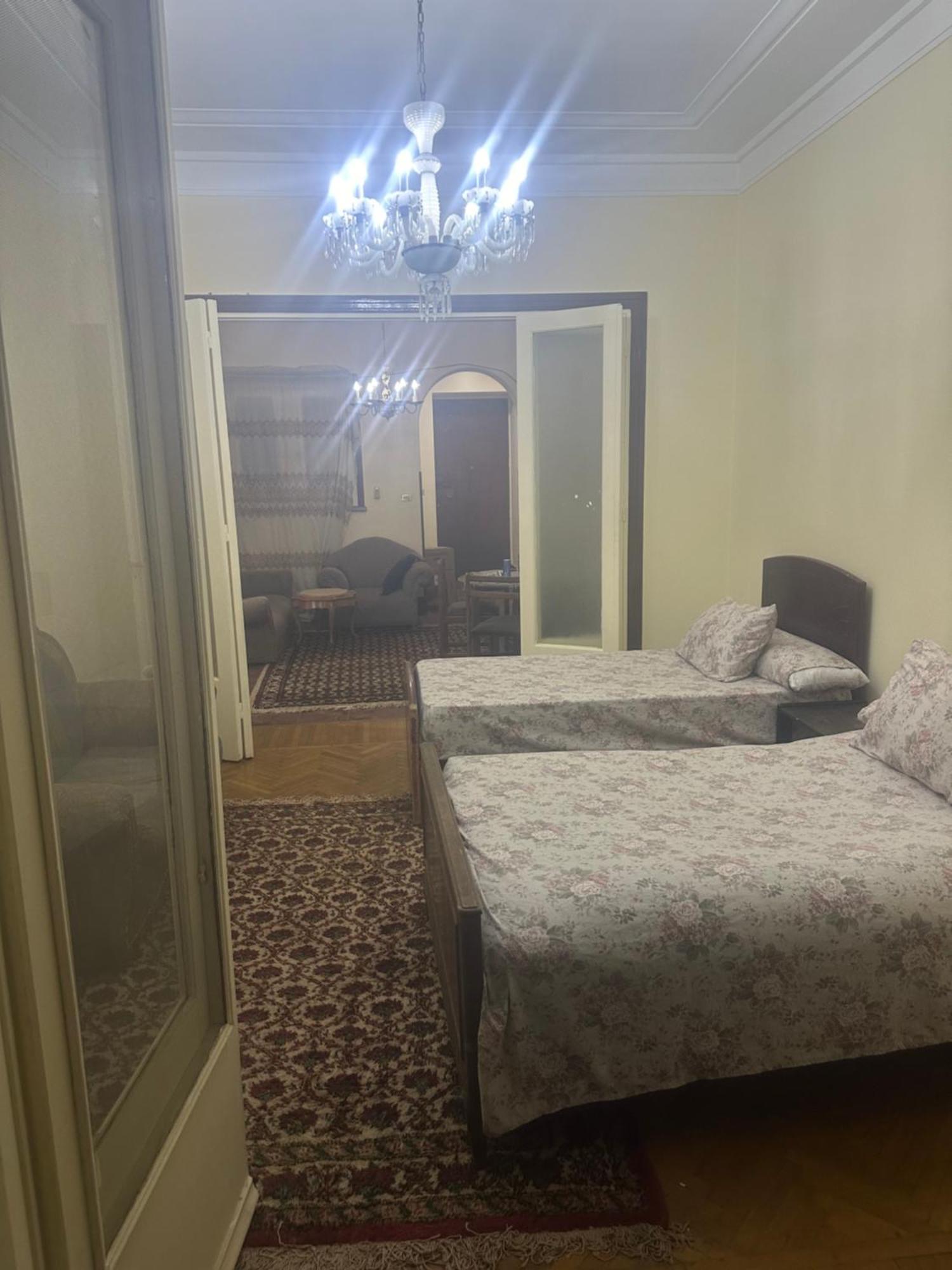 Beautiful Apartment In The Heart Of Kairo Exteriör bild