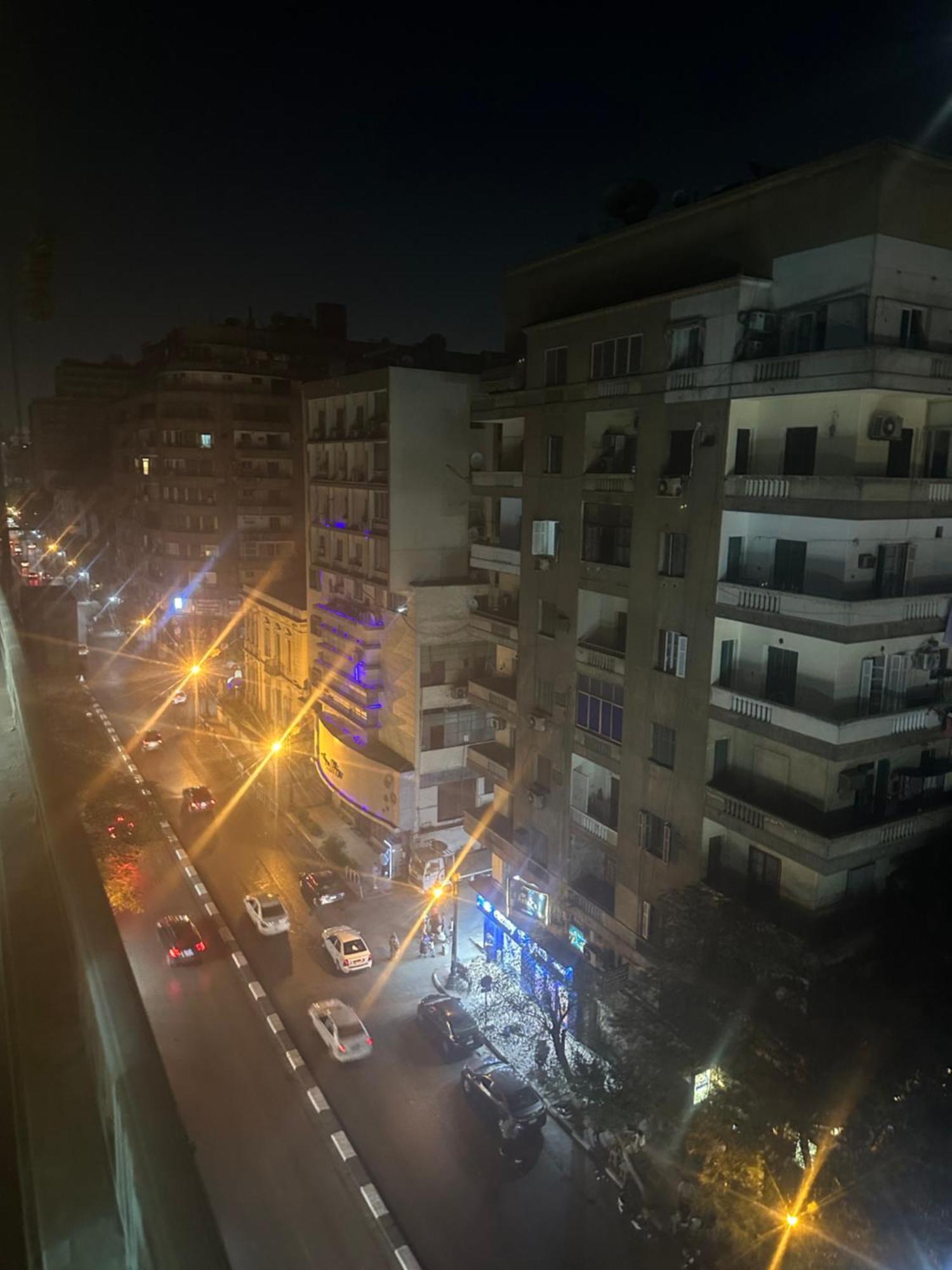 Beautiful Apartment In The Heart Of Kairo Exteriör bild
